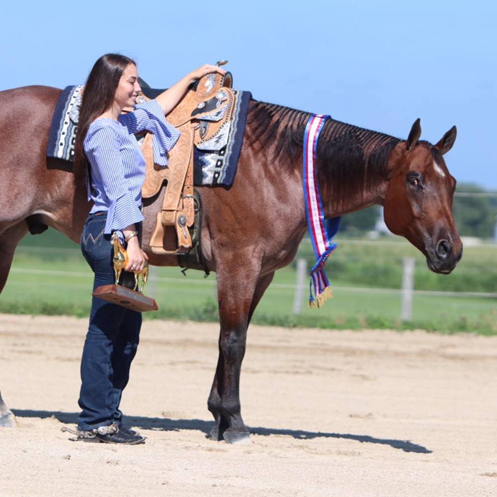 Meet your Posher, Madison